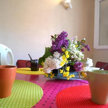 Maison Charmante A Avec Jardin Et Barbecue